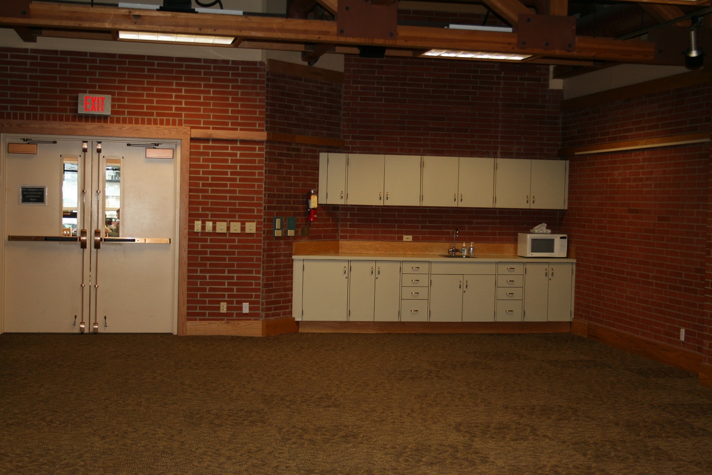 Large Meeting Room 1